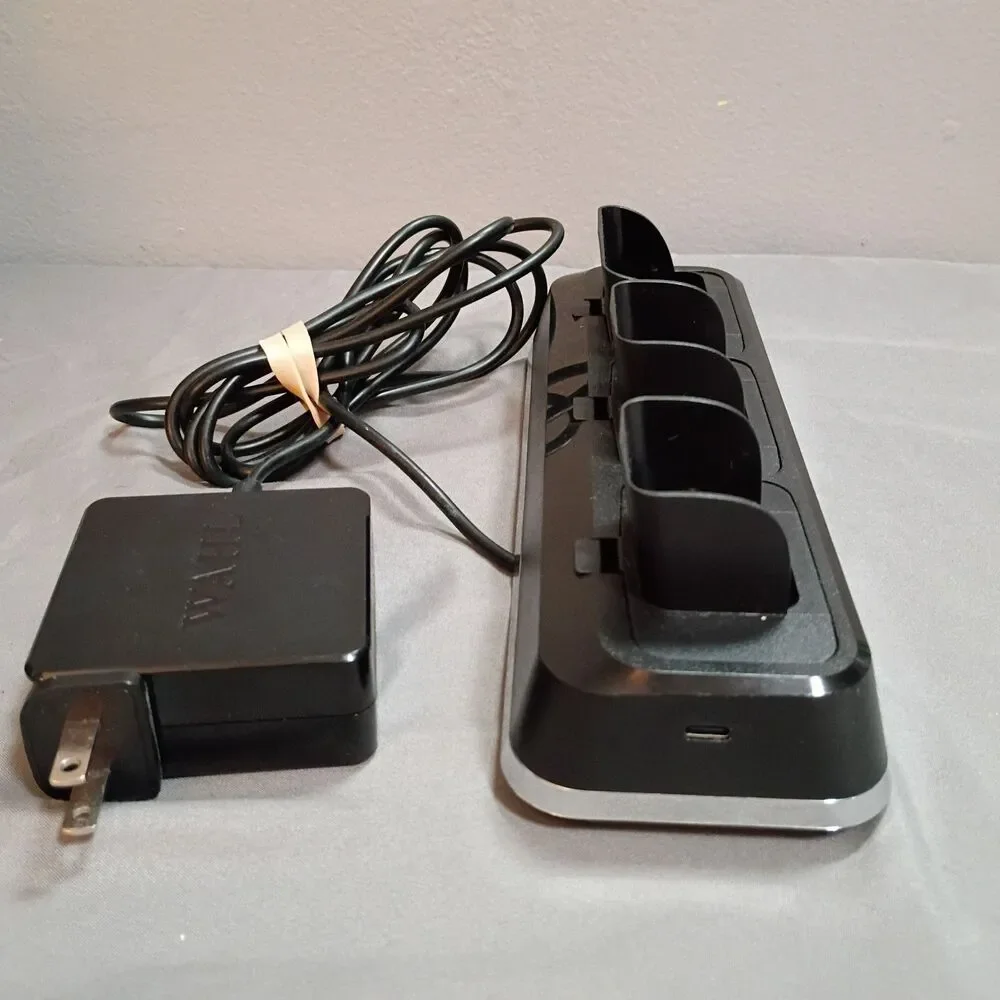 Wahl Power Station - Multi-Charge 3 Tools At Once Used
